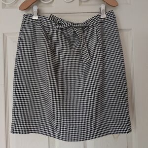 LOFT Monochrome Houndstooth A-Line Skirt 10 Petite